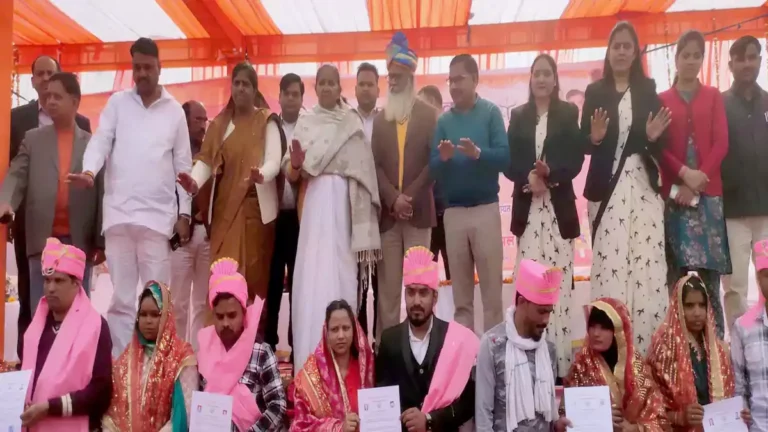 164 couples held hands in Sambhal